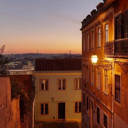 Graca Terrace Apartment