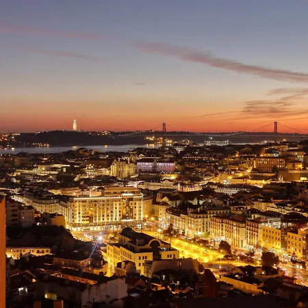 Graca Terrace * Lissabon